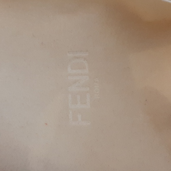 Fendi gift box - Picture 5 of 7